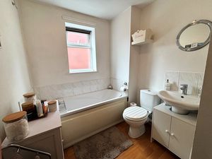 Photo 1- click for photo gallery